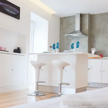 Apartment Penthouse Duplex In Alfama With Ac Lisbon