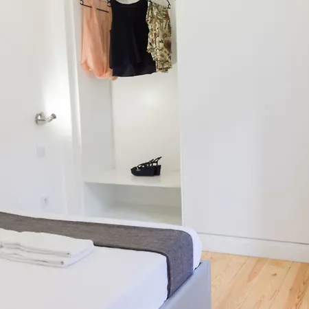 Penthouse Duplex In Alfama With Ac