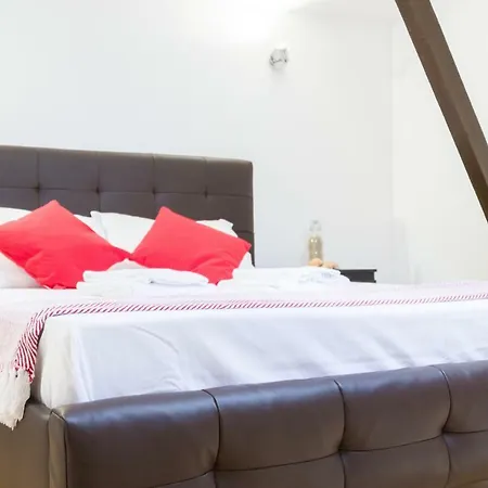 Daire Penthouse Duplex In Alfama With Ac Lisboa